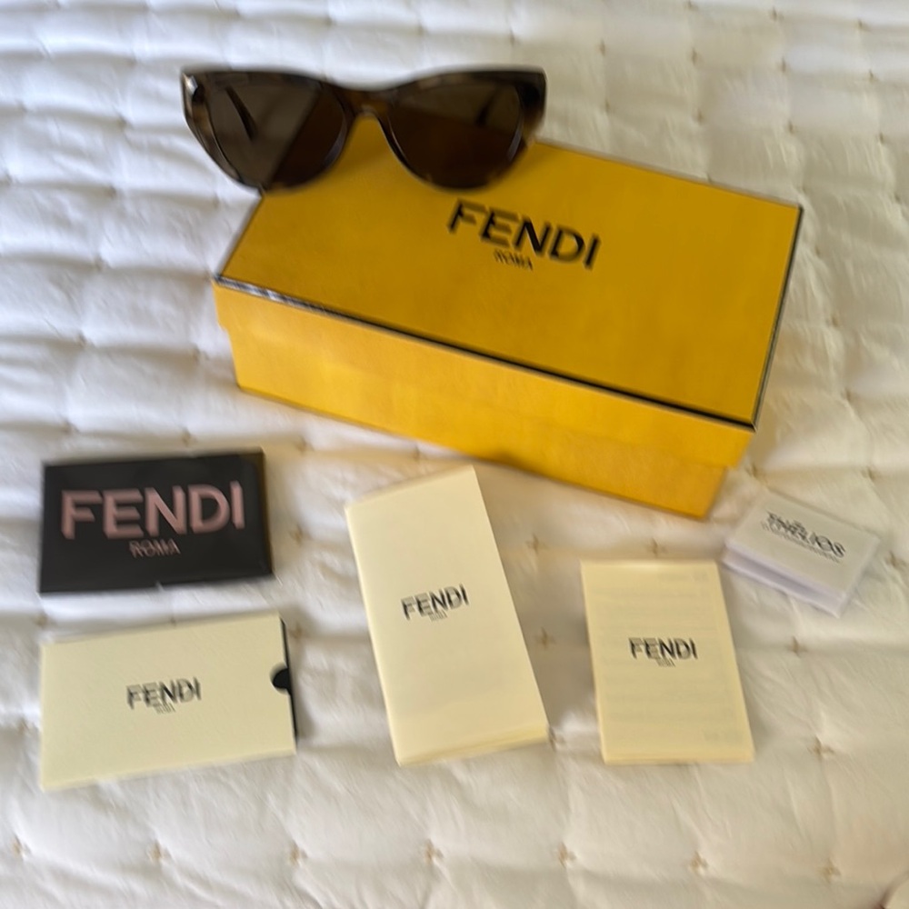 Authentic Fendi Brown Aviator Sunglasses with Gold Frame